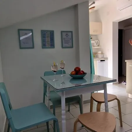 Eladora Apartamento