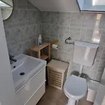 Eladora Apartman *